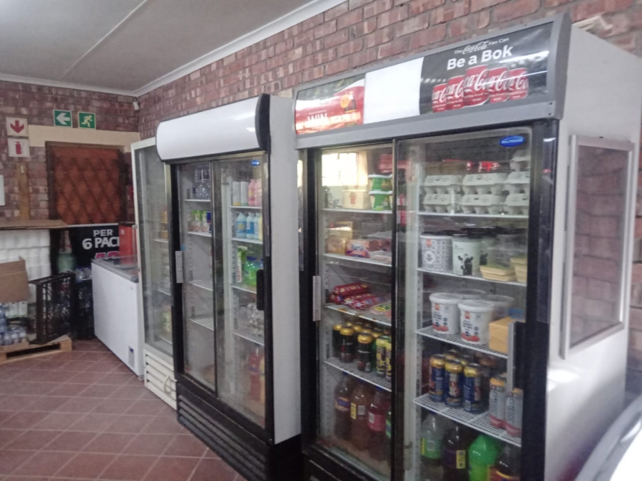 Commercial Property for Sale in Paradise Beach Eastern Cape